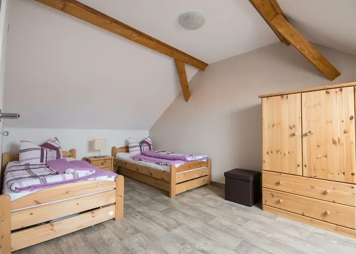 Zur Erlebnisschmiede * Kammerforst